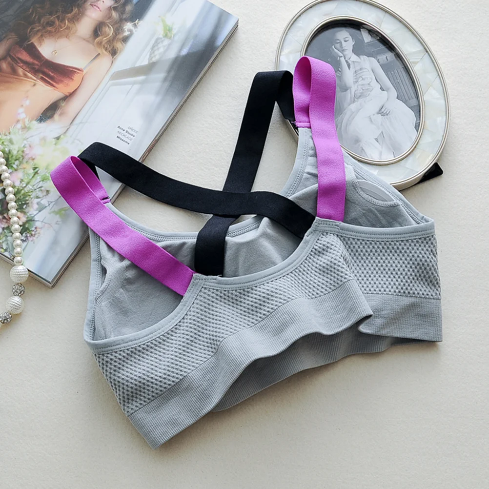 1Pcs Wireless Sports Bra Xl Grey Sleeveless Lightweight Breathable Yoga Fitness Tank Top Comfortable for Workout Dance Casual 
1Pcs Wireless Sports Bra Xl Grey Sleeveless Lightweight Breathable Yoga Fitness Tank Top Comfortable for Workout Dance Casual