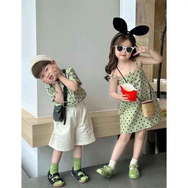 Summer Brother Sister Look Set Cotton Dot Lapel Shirts+casual White Shorts Outfit Kid Girls Green Dot Sling Dress Sibling Attire 
Summer Brother Sister Look Set Cotton Dot Lapel Shirts+casual White Shorts Outfit Kid Girls Green Dot Sling Dress Sibling Attire