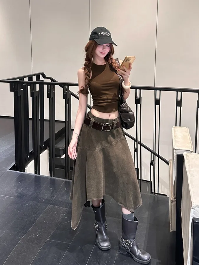High Collar Sleeveless Pleated Short Workwear Vest Asymmetrical Hem Skirt Retro Sexy Slimming Two Piece Set for Women
High Collar Sleeveless Pleated Short Workwear Vest Asymmetrical Hem Skirt Retro Sexy Slimming Two Piece Set for Women