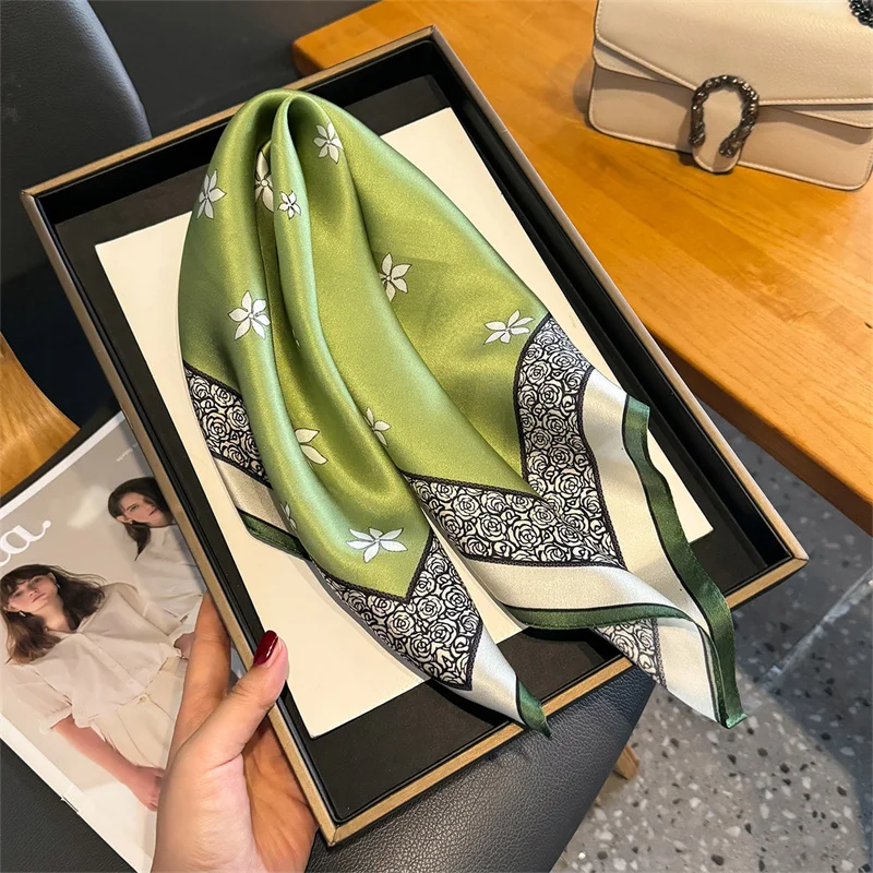 100% Silk Scarf Bandana Women Square Scarves Wrap Kerchief Green Mulberry Silk Spring Fashion Luxury High Quality Headband Hijab
100% Silk Scarf Bandana Women Square Scarves Wrap Kerchief Green Mulberry Silk Spring Fashion Luxury High Quality Headband Hijab