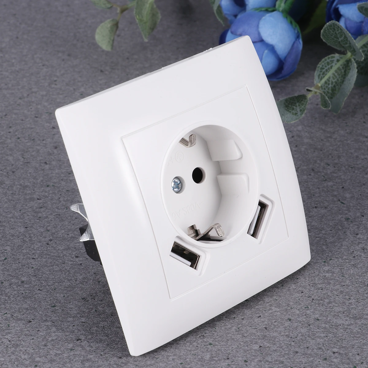 Dual USB Wall Socket 5V 3 Gang Schuko Power Outlet DE Standard German Plug Hidden Screw White Home Lighting Accessories
Dual USB Wall Socket 5V 3 Gang Schuko Power Outlet DE Standard German Plug Hidden Screw White Home Lighting Accessories