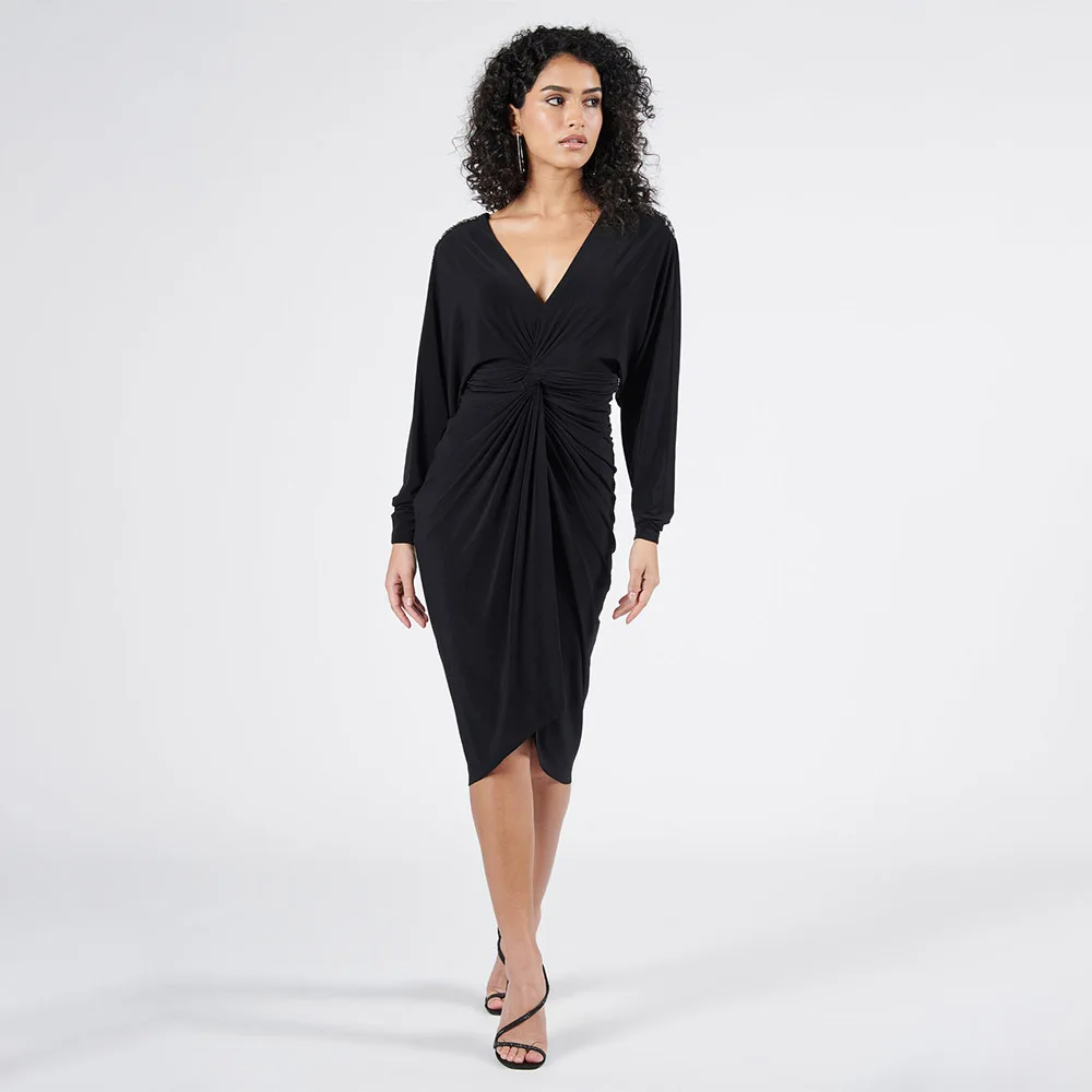 Women's Cocktail Dresses 2024 Black Spandex Sheath Short Cocktail Gowns Knee Length V Neck Long Sleeves Birthday Party Dresses
Women's Cocktail Dresses 2024 Black Spandex Sheath Short Cocktail Gowns Knee Length V Neck Long Sleeves Birthday Party Dresses