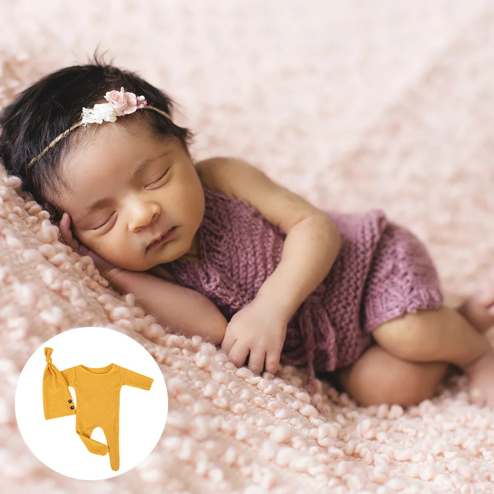 2Pcs Baby Photography Jumpsuit Soft Warm Newborn Photo Suit Unique Simple Outfit Baby Photo Suit Decorative Knitted Jumpsuit
2Pcs Baby Photography Jumpsuit Soft Warm Newborn Photo Suit Unique Simple Outfit Baby Photo Suit Decorative Knitted Jumpsuit