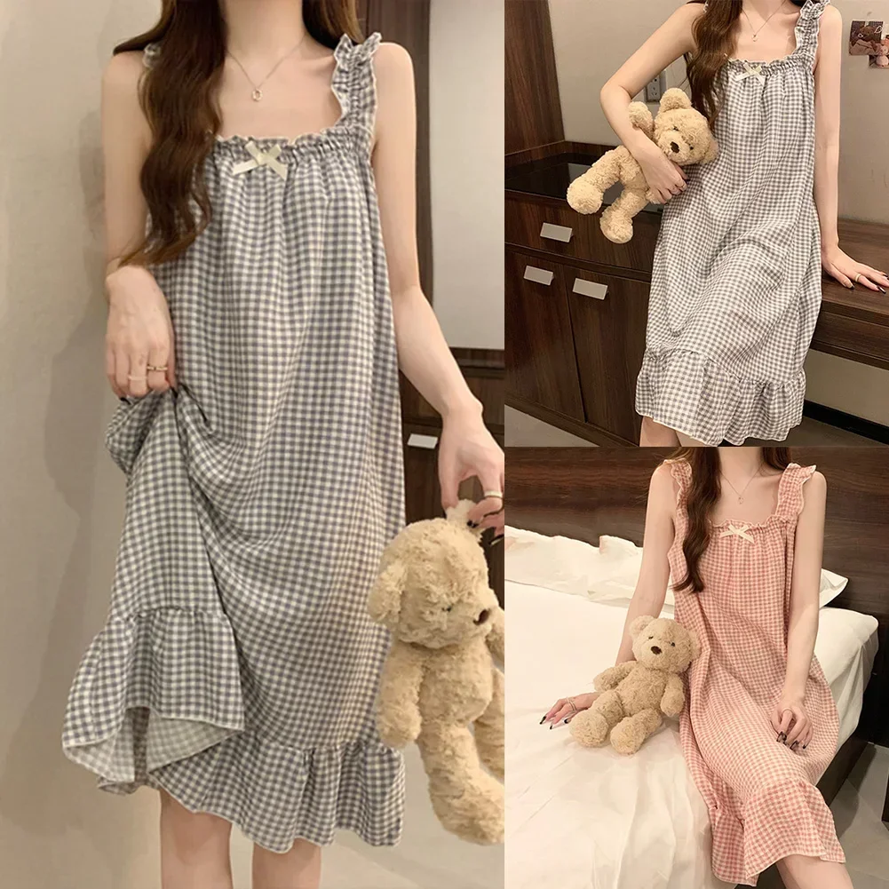 Cute Home Clothes Plaid Pajamas Microelasticity Fabric Sleeveless Design Suitable For Home With Bra Pads Brand New Condition
Cute Home Clothes Plaid Pajamas Microelasticity Fabric Sleeveless Design Suitable For Home With Bra Pads Brand New Condition