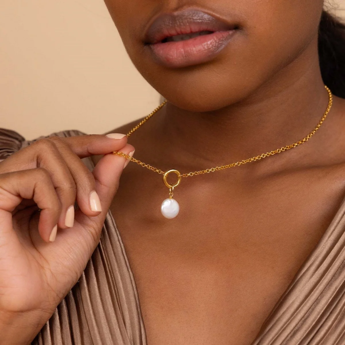 New style DIY necklace accessories, round pearl and long pearl pendants, stainless steel gold-plated color retention
New style DIY necklace accessories, round pearl and long pearl pendants, stainless steel gold-plated color retention