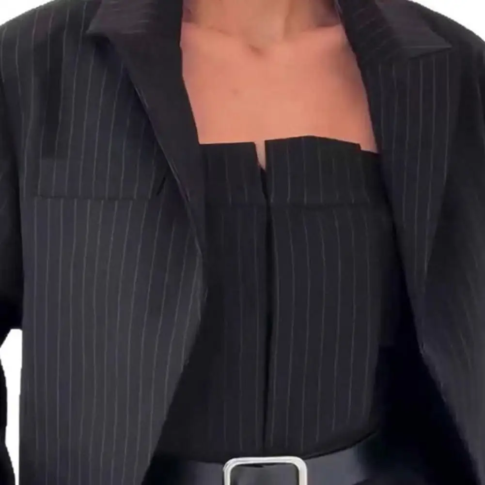 Весенне-летний женский элегантный однотонный комбинезон из двух предметов без бретелек и куртка с лацканами, комплект в уличном стиле для поездок на работу
Весенне-летний женский элегантный однотонный комбинезон из двух предметов без бретелек и куртка с лацканами, комплект в уличном стиле для поездок на работу