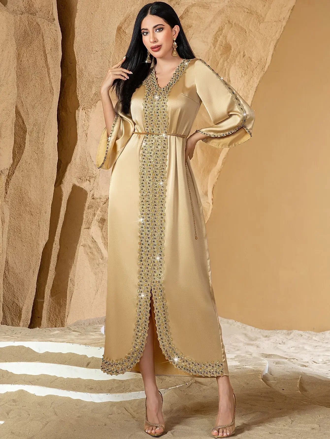 Women Abaya Party Eid Dress Muslim Caftan Robe V Neck Diamond Jalabiya Ramadan Vestidos Largos Morocco Dubai Kaftan Islam 2025
Women Abaya Party Eid Dress Muslim Caftan Robe V Neck Diamond Jalabiya Ramadan Vestidos Largos Morocco Dubai Kaftan Islam 2025