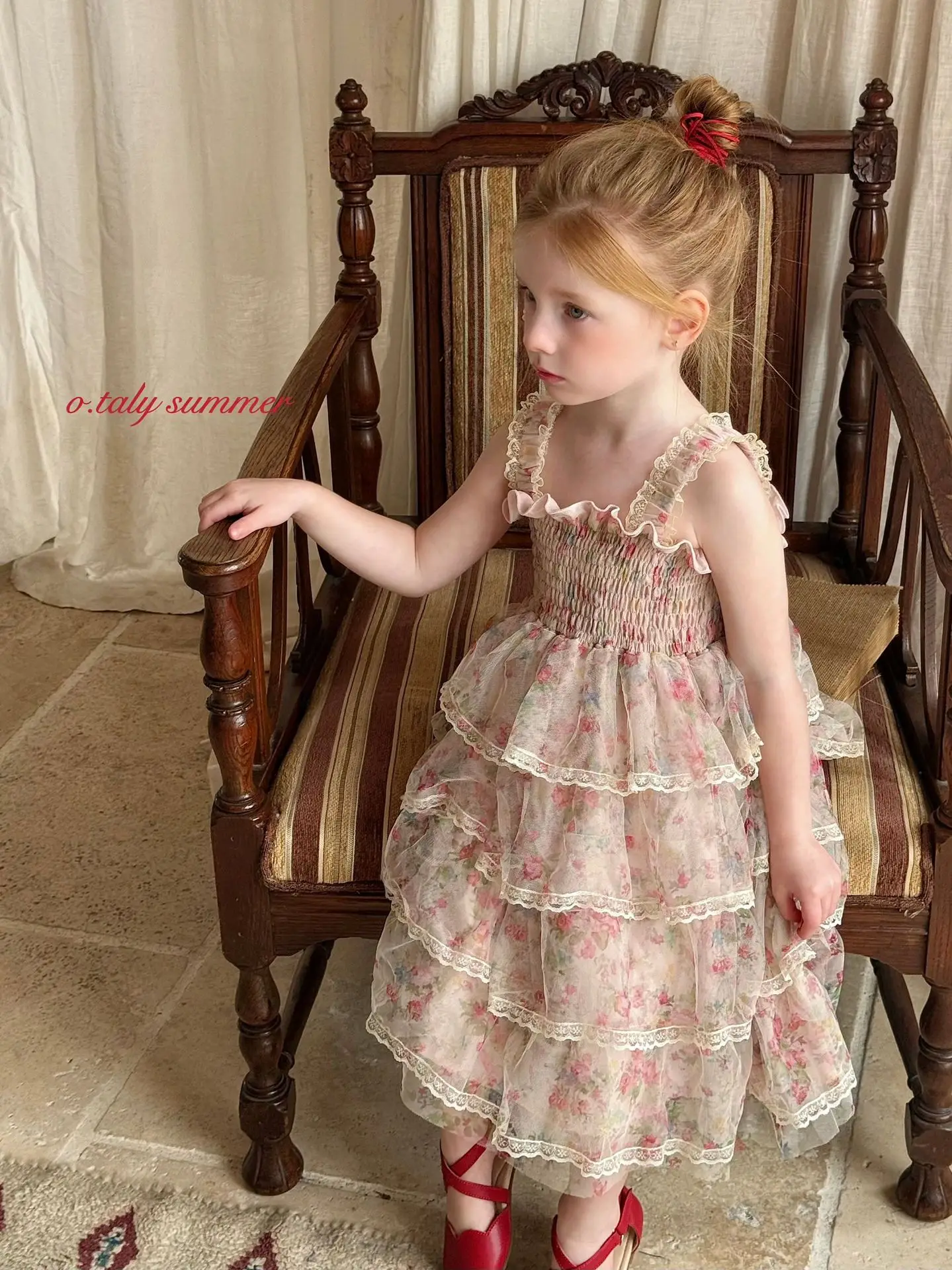 2025 summer new girls' lace layered skirt Korean children's lace dress girls clothes girl dress
2025 summer new girls' lace layered skirt Korean children's lace dress girls clothes girl dress