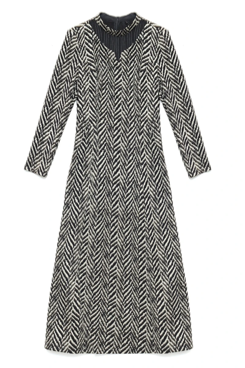 Women's Casual Long Dress 2023 Autumn New Retro Style Round Neck Herringbone Grid Slim Fitting Women's Elegant Dress
Women's Casual Long Dress 2023 Autumn New Retro Style Round Neck Herringbone Grid Slim Fitting Women's Elegant Dress