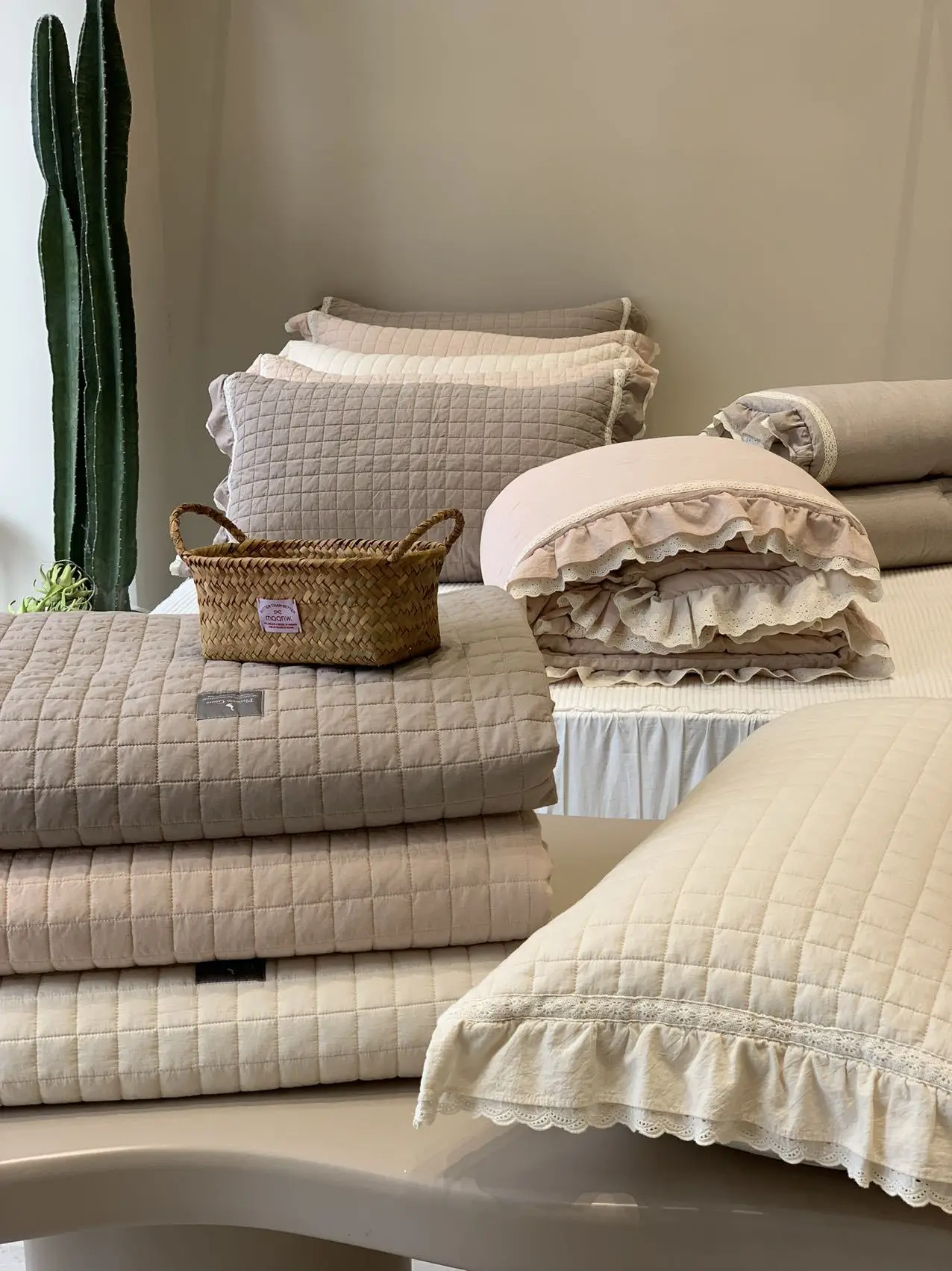 Korean Style Linen Cotton Bedspread Set 3pc - Solid Color Ruffled Bedding, 1PC Lightweight Comforter for All Season
Korean Style Linen Cotton Bedspread Set 3pc - Solid Color Ruffled Bedding, 1PC Lightweight Comforter for All Season