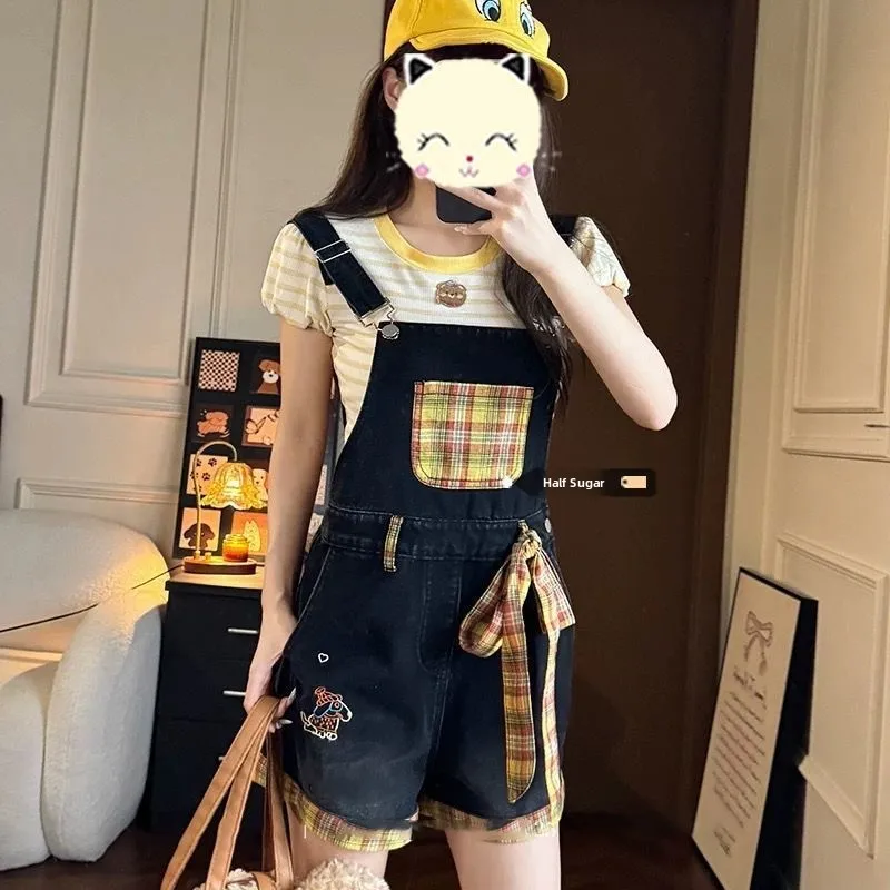 Fashionable College Style Denim Overalls Women's Summer New Straight Cut Anti-Aging Dopamine Shorts Trendy Polyester Fiber
Fashionable College Style Denim Overalls Women's Summer New Straight Cut Anti-Aging Dopamine Shorts Trendy Polyester Fiber