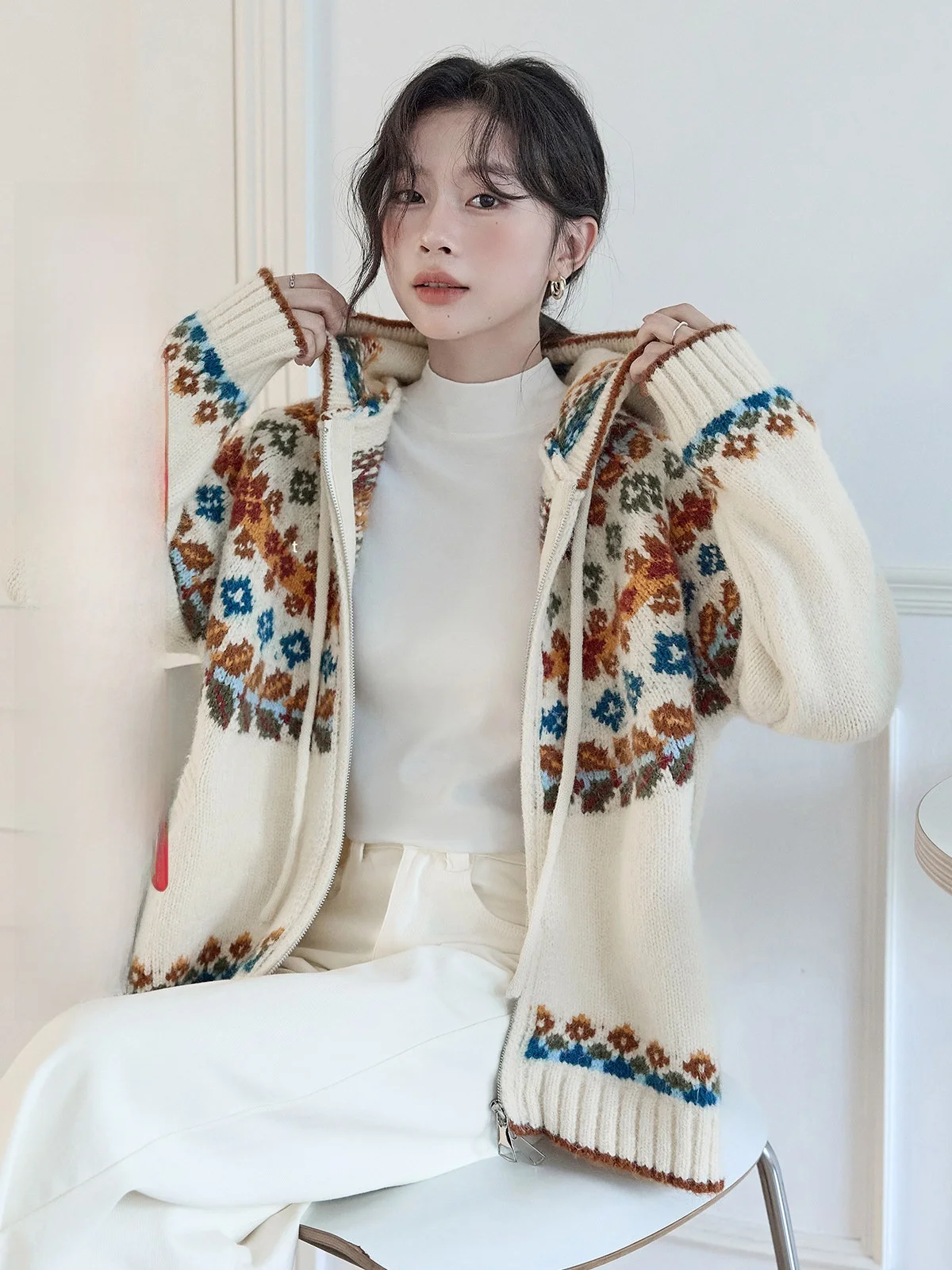 Chic Knitted Hat Sweater Women's Faionable Versatile Autumn Winter Long Sve Zipper Closure Casual Comfortable Knitwear
Chic Knitted Hat Sweater Women's Faionable Versatile Autumn Winter Long Sve Zipper Closure Casual Comfortable Knitwear