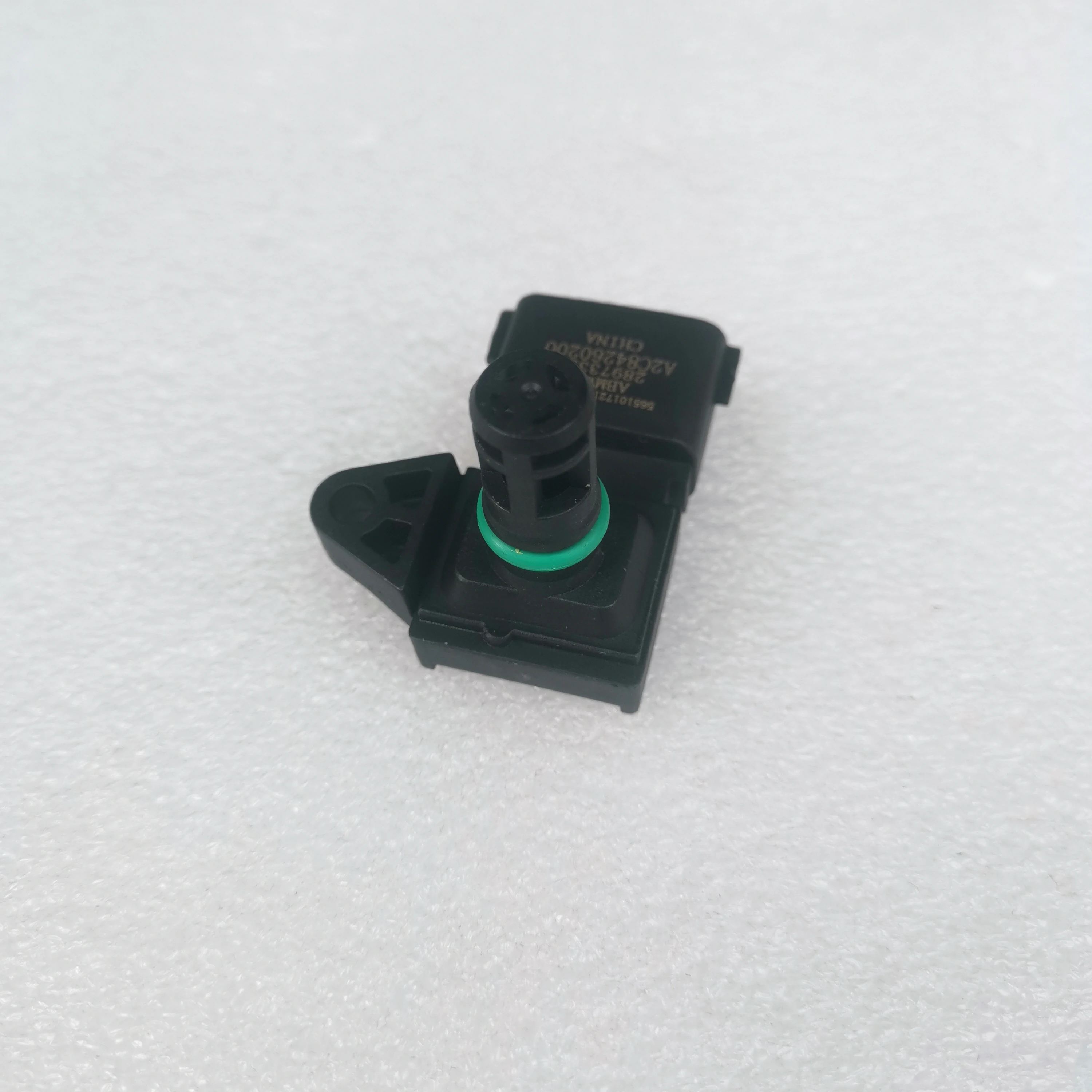 New Air Pressure Temperature Sensor 2897332 2897333 2897334 for Engine M11 ISL ISC
New Air Pressure Temperature Sensor 2897332 2897333 2897334 for Engine M11 ISL ISC