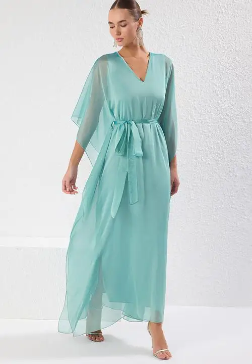 Customized Elegant Chiffon Sash Bow Pleat A-line V-neck Long Dresses Bespoke Occasion Dresses High quality Simple Fashion Casual
Customized Elegant Chiffon Sash Bow Pleat A-line V-neck Long Dresses Bespoke Occasion Dresses High quality Simple Fashion Casual