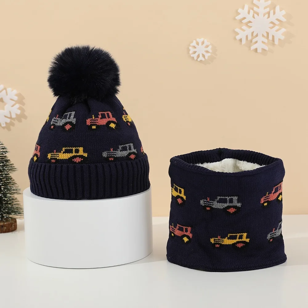 Детская вязаная шапка с милым автомобильным узором, комплект шарфов, защита ушей, флисовая подкладка, зимняя шапка для мальчиков, ветрозащитная утолщенная вязаная шапка, шарф для детей
Детская вязаная шапка с милым автомобильным узором, комплект шарфов, защита ушей, флисовая подкладка, зимняя шапка для мальчиков, ветрозащитная утолщенная вязаная шапка, шарф для детей