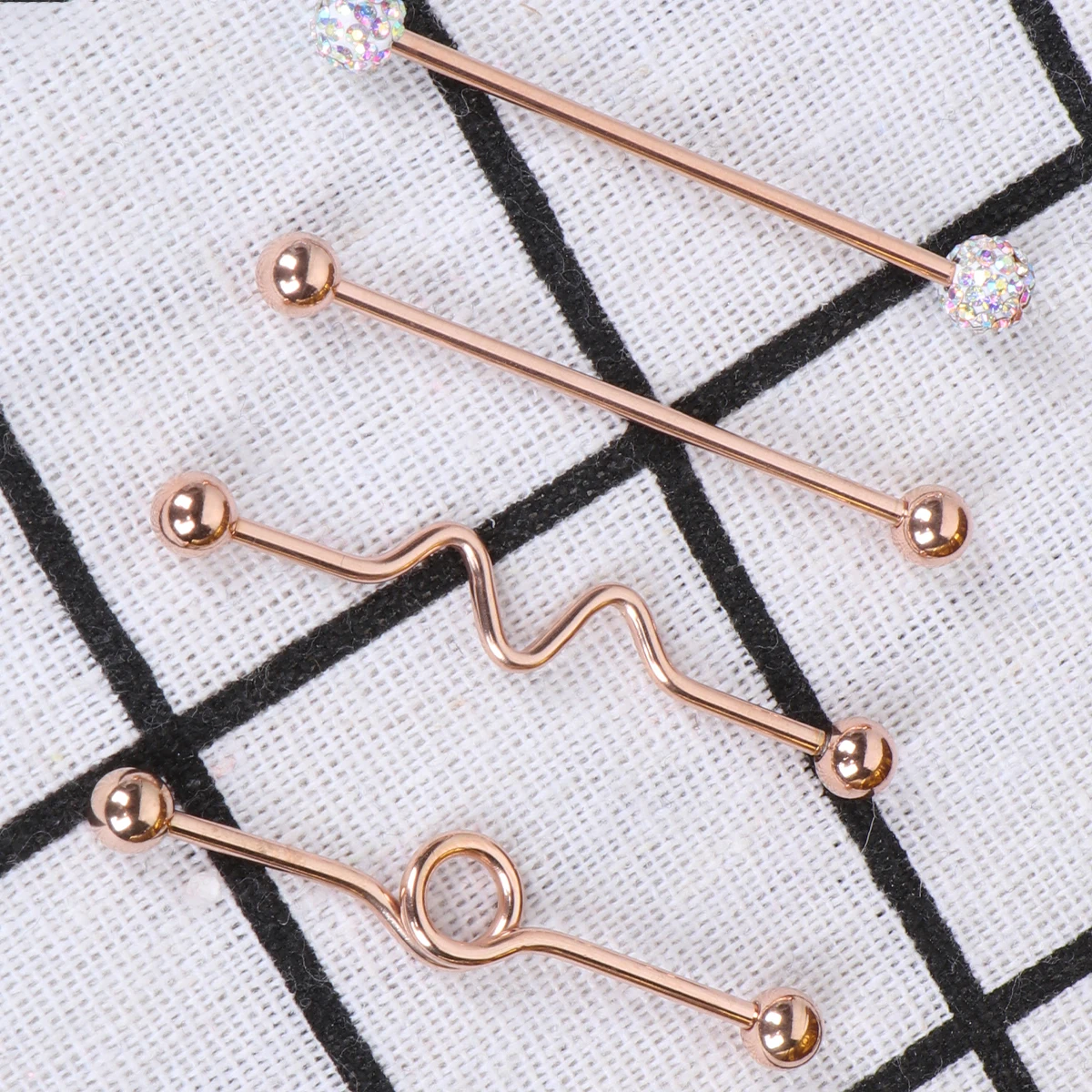 8pcs Ear Expansion Screw Set Stainless Steel Barbell Arrows Earring Studs Industrial Piercing Jewelry Double Fashion Body Gift
8pcs Ear Expansion Screw Set Stainless Steel Barbell Arrows Earring Studs Industrial Piercing Jewelry Double Fashion Body Gift