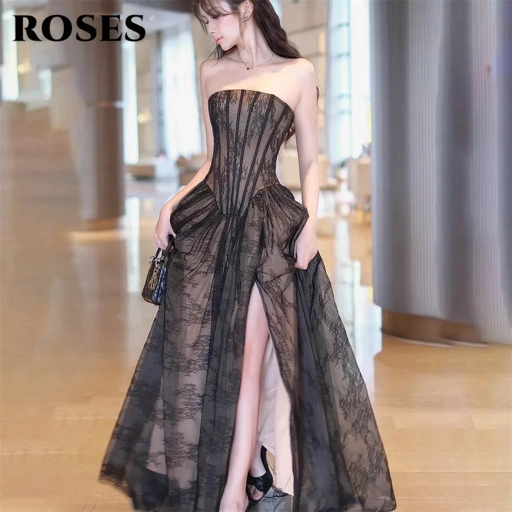 ROSES Black Lace Party Dress Strapless A Line Evening Dresses with High Split فساتين السهرة for Wedding Customized
ROSES Black Lace Party Dress Strapless A Line Evening Dresses with High Split فساتين السهرة for Wedding Customized