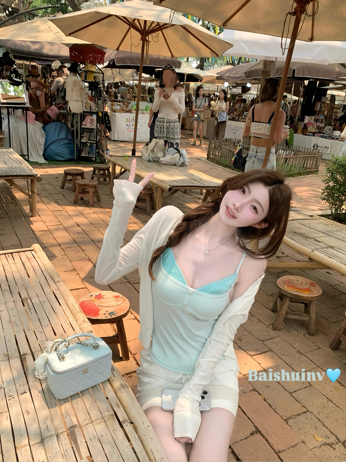 Pure Desire Color Block Design Knitted Vest Women's Strapless Top Wooden Collar V-neck Short Sleeve
Pure Desire Color Block Design Knitted Vest Women's Strapless Top Wooden Collar V-neck Short Sleeve