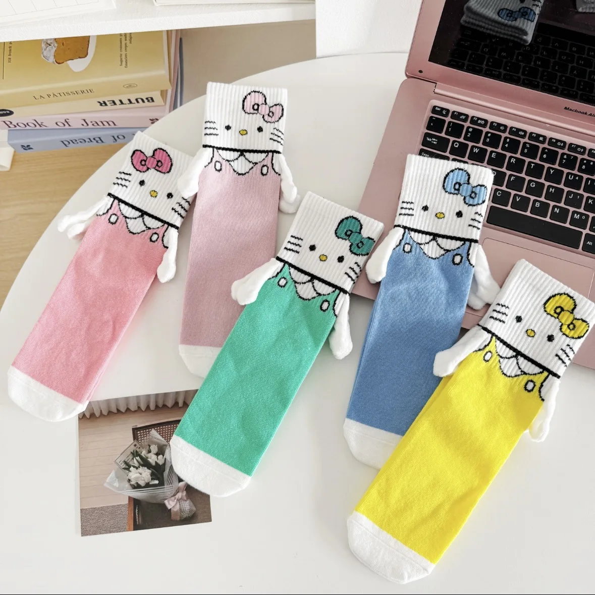 Hello Kitty Anime Socks Women Japanese Cat Mid Calf Funny Cute Hand Holding Socks Trendy Ins Style
Hello Kitty Anime Socks Women Japanese Cat Mid Calf Funny Cute Hand Holding Socks Trendy Ins Style