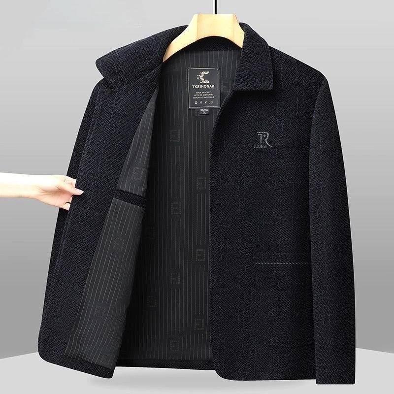 Мужская повседневная куртка Busin Casual для весны и осени, в стиле Dad Sle Snail, из смесового полиэстера, с длинными рукавами, воротником-стойкой, на пуговицах
Мужская повседневная куртка Busin Casual для весны и осени, в стиле Dad Sle Snail, из смесового полиэстера, с длинными рукавами, воротником-стойкой, на пуговицах