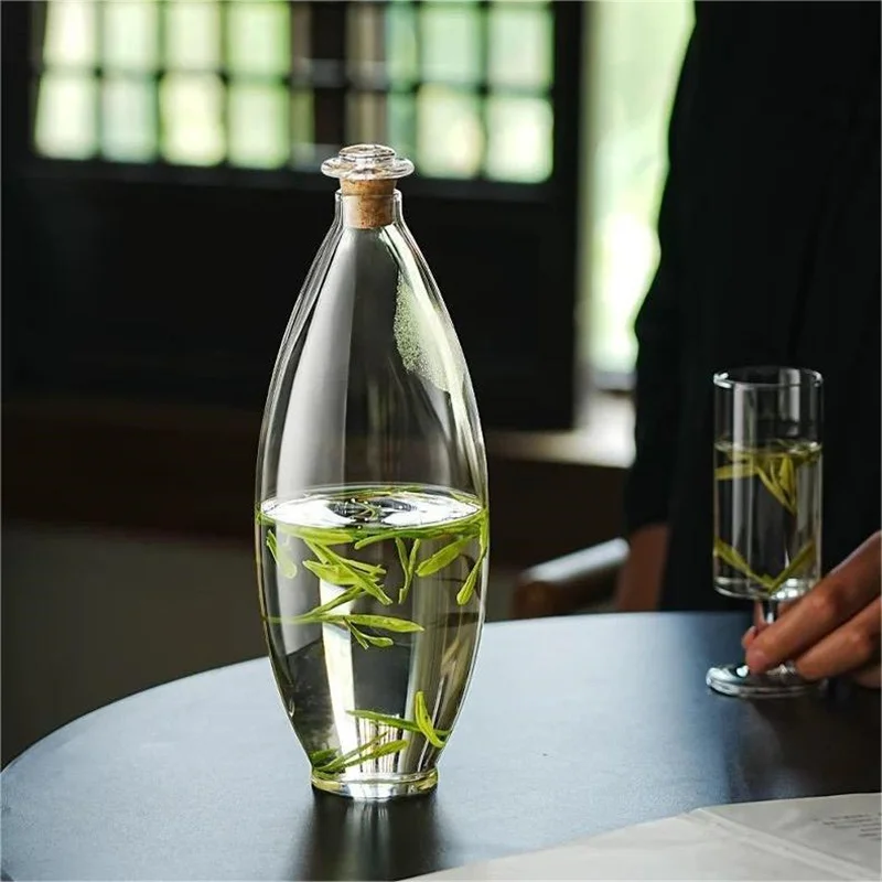 850ML Glass Cold Brewing Water Bottle Iced Green Tea Flower Tea Jug Household Heat resistant Tea Maker Cold Extraction Cup
850ML Glass Cold Brewing Water Bottle Iced Green Tea Flower Tea Jug Household Heat resistant Tea Maker Cold Extraction Cup