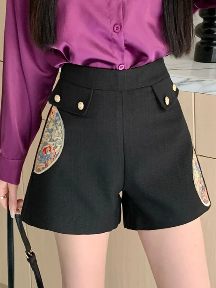 Chinese Style Embroidered Shorts For Women's Summer 2025 New High Waist Slimming A-line Wide Leg Pants
Chinese Style Embroidered Shorts For Women's Summer 2025 New High Waist Slimming A-line Wide Leg Pants