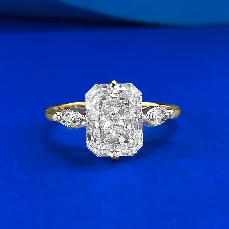 CKT New S925 Sterling Silver 7 * 9mm Ice Flower Cut Two Tone Ring for Women Wedding Fine Jewelry with Unique Personality
CKT New S925 Sterling Silver 7 * 9mm Ice Flower Cut Two Tone Ring for Women Wedding Fine Jewelry with Unique Personality