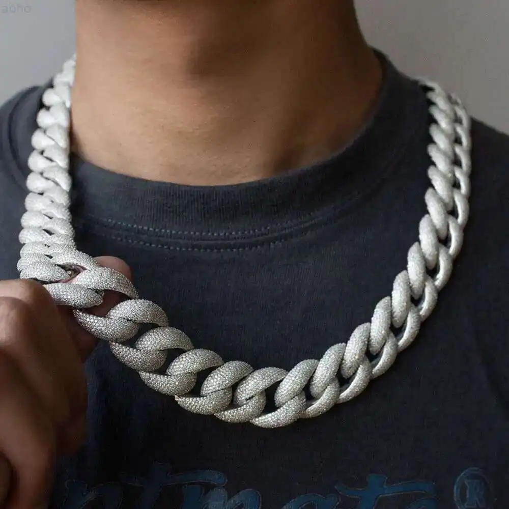 2023 Popular Crushed Iced Out 20mm Vvs Moissanite Diamond 925 Silver Miami Cuban Link Chain
2023 Popular Crushed Iced Out 20mm Vvs Moissanite Diamond 925 Silver Miami Cuban Link Chain