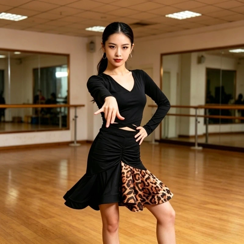 Women Leopard Print Latin Dance Skirt Asymmetrical Fishtail Wide Hem Ballroom Tango Cha Cha Rumba Elegant Practice Dance Wear
Women Leopard Print Latin Dance Skirt Asymmetrical Fishtail Wide Hem Ballroom Tango Cha Cha Rumba Elegant Practice Dance Wear