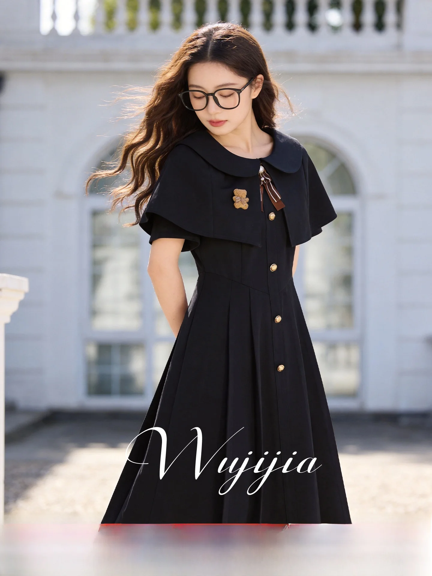 Stunning Women's Dress Waist-Cinching Doll Collar Preppy Style Summer New Arrival Polyester Fiber Short Sleeve Button Detail
Stunning Women's Dress Waist-Cinching Doll Collar Preppy Style Summer New Arrival Polyester Fiber Short Sleeve Button Detail