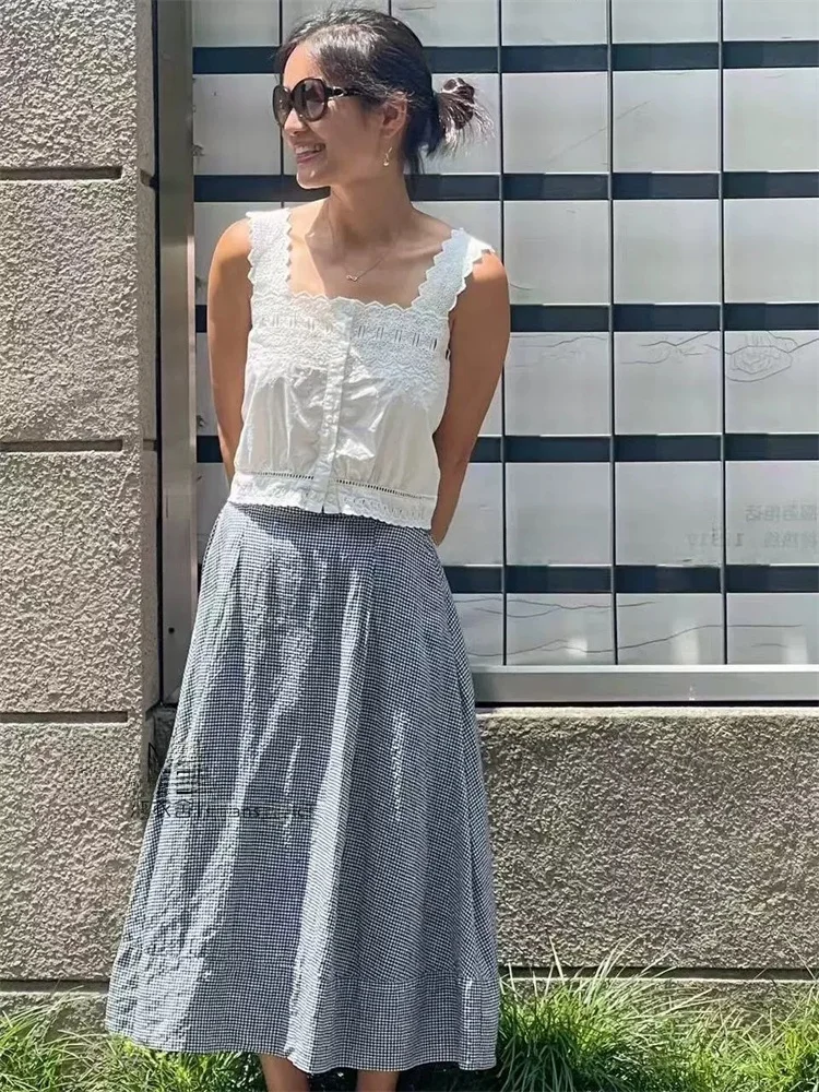 Susan Do Pure Cotton Embroidered White Strapless Vest Top Women's Fashion Sweet Style Short Length Color Spring 2025
Susan Do Pure Cotton Embroidered White Strapless Vest Top Women's Fashion Sweet Style Short Length Color Spring 2025