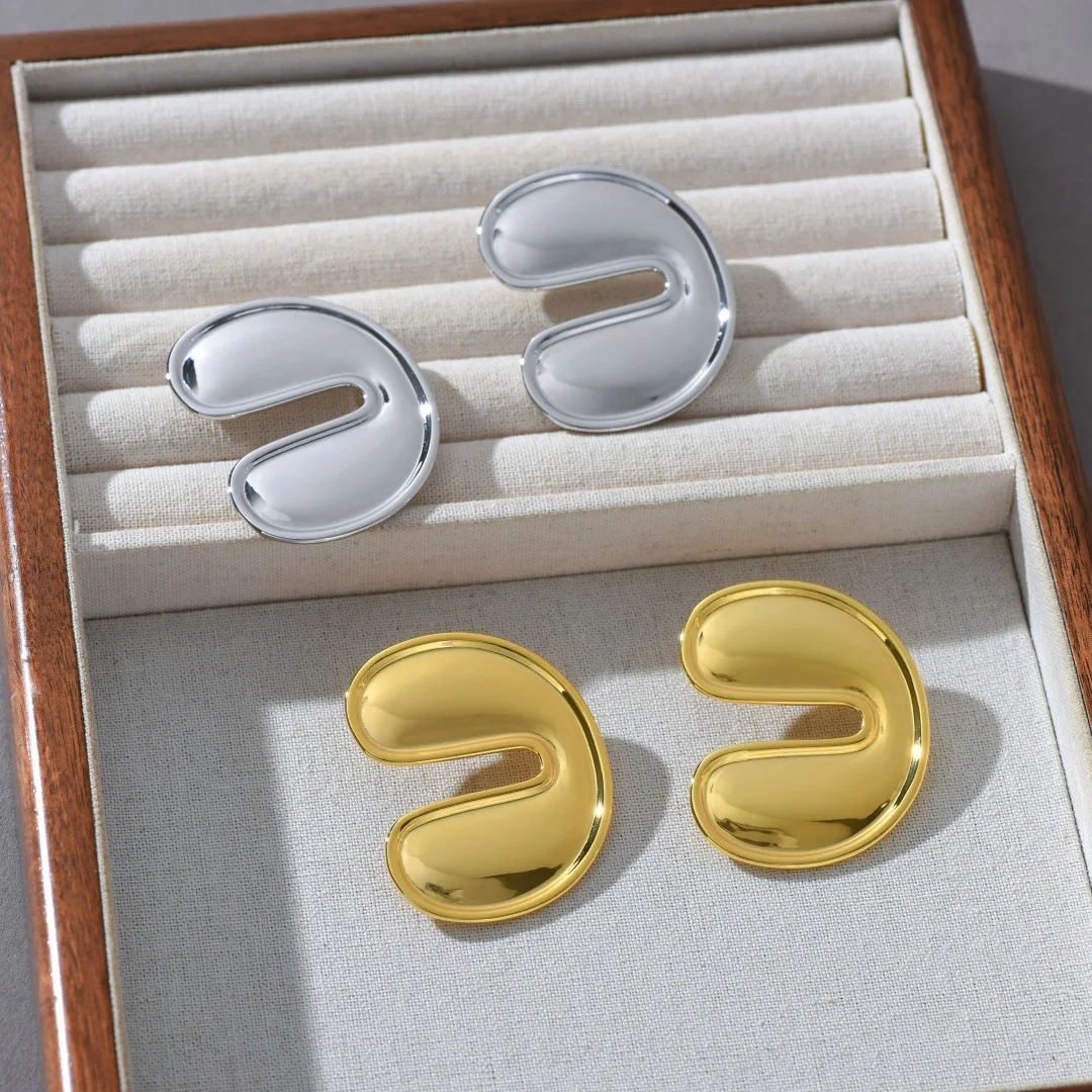 Europe America Fashion Irregular Gold Silver Big Earrings Woman Chic Art Jewelry
Europe America Fashion Irregular Gold Silver Big Earrings Woman Chic Art Jewelry
