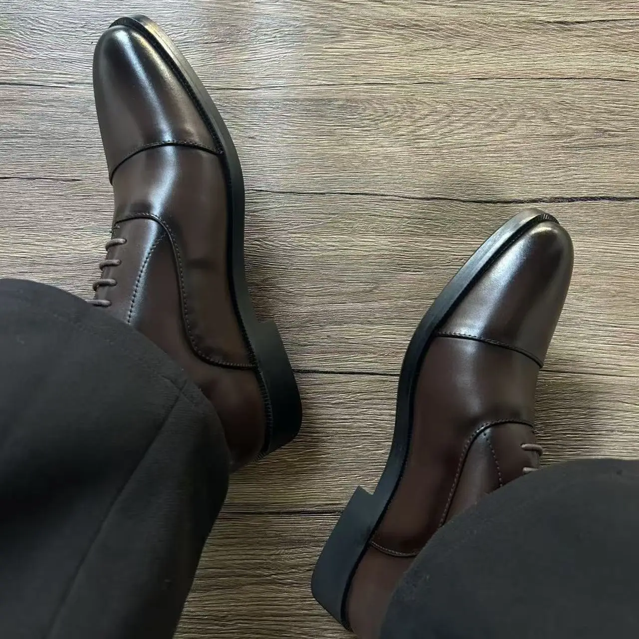 Casual Oxford Leather Shoes Three-Way Business Wedding Formal Men's Thick Bottom Shoes British Style Commuter Shoes
Casual Oxford Leather Shoes Three-Way Business Wedding Formal Men's Thick Bottom Shoes British Style Commuter Shoes