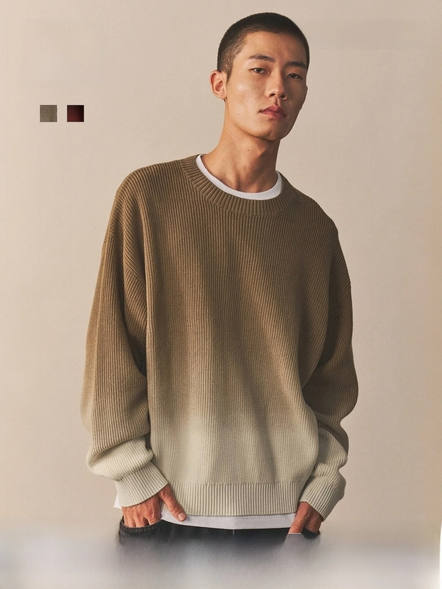 H&M Gradient Color Knitted Sweater Casual Style Cotton Base Shirt for Young Men Autumn Season Fashionable Knitwear
H&M Gradient Color Knitted Sweater Casual Style Cotton Base Shirt for Young Men Autumn Season Fashionable Knitwear