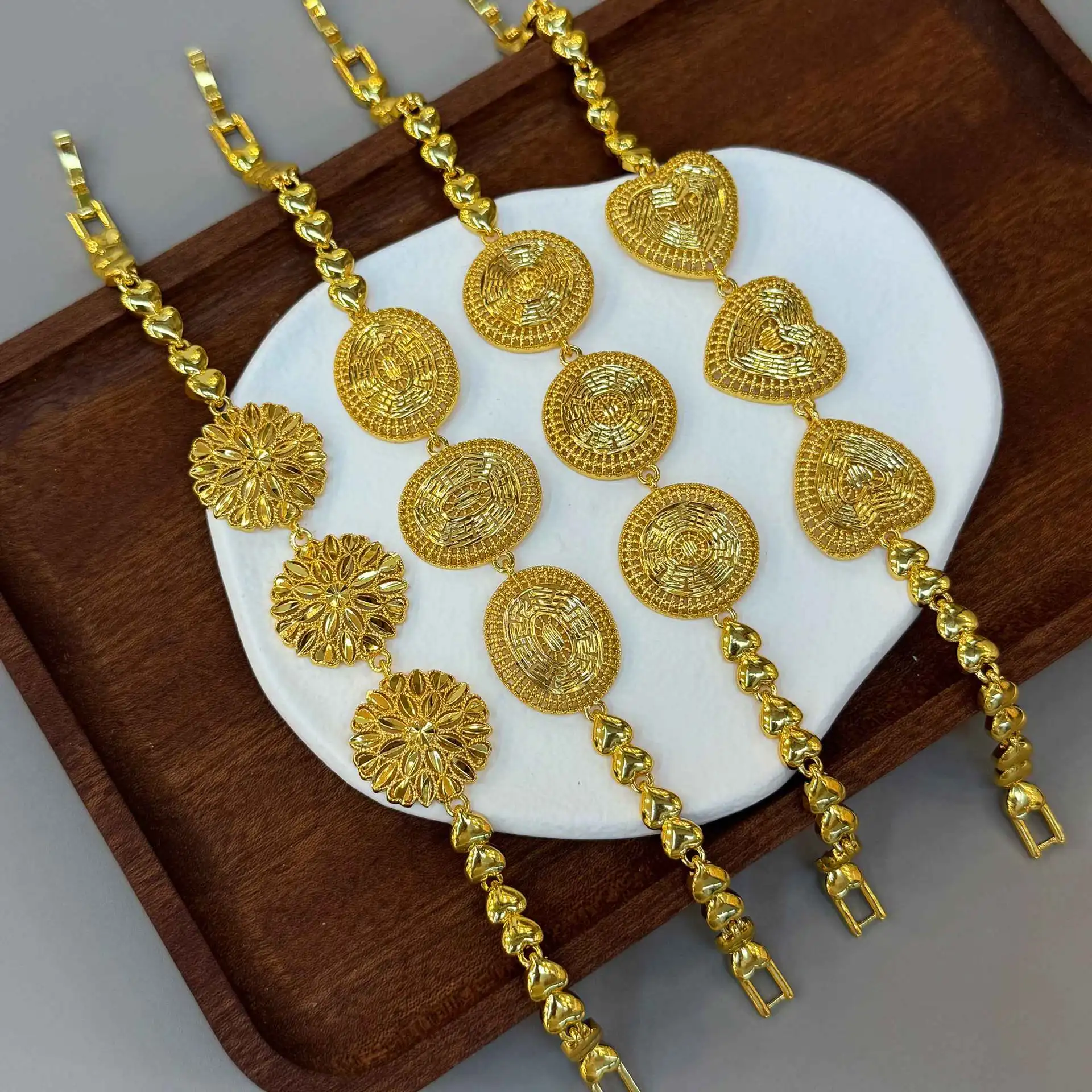 New Dubai Jewelry 24K Gold Plated Bracelet Wedding Party Jewelry Accessories YY11007
New Dubai Jewelry 24K Gold Plated Bracelet Wedding Party Jewelry Accessories YY11007
