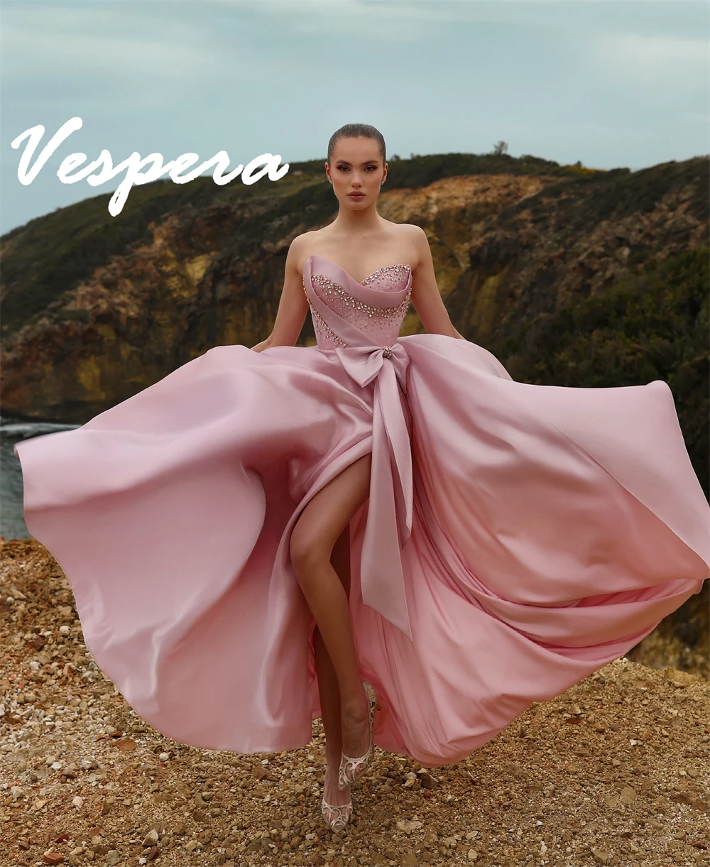 Customized Luxury Pink Satin Evening Dress Exquisite Strapless Sleeveless Prom Dresses Temperament Special Occasion Gowns
Customized Luxury Pink Satin Evening Dress Exquisite Strapless Sleeveless Prom Dresses Temperament Special Occasion Gowns