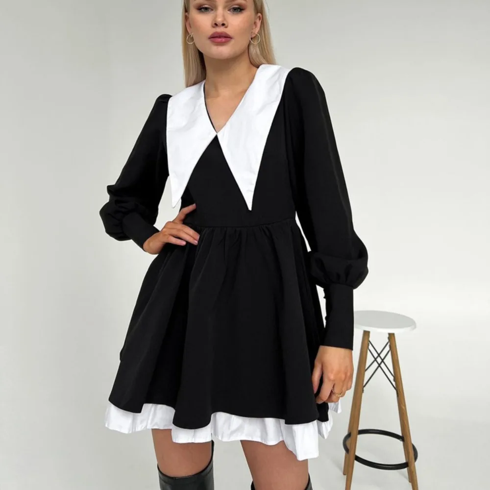 New French Style Design Dress with Doll Collar and Waist Cinching for Slimming, Hepburn Style Small Black Skirt and Fluffy Skirt
New French Style Design Dress with Doll Collar and Waist Cinching for Slimming, Hepburn Style Small Black Skirt and Fluffy Skirt
