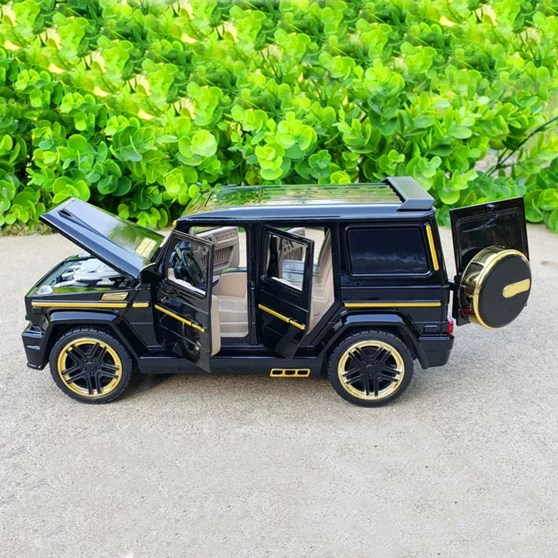 1/24 Diecast BenZ G65 SUV Off Road Car Model Alloy Toy Vehicles Collection Metal Miniature Sound Light Car Kids Boy
1/24 Diecast BenZ G65 SUV Off Road Car Model Alloy Toy Vehicles Collection Metal Miniature Sound Light Car Kids Boy