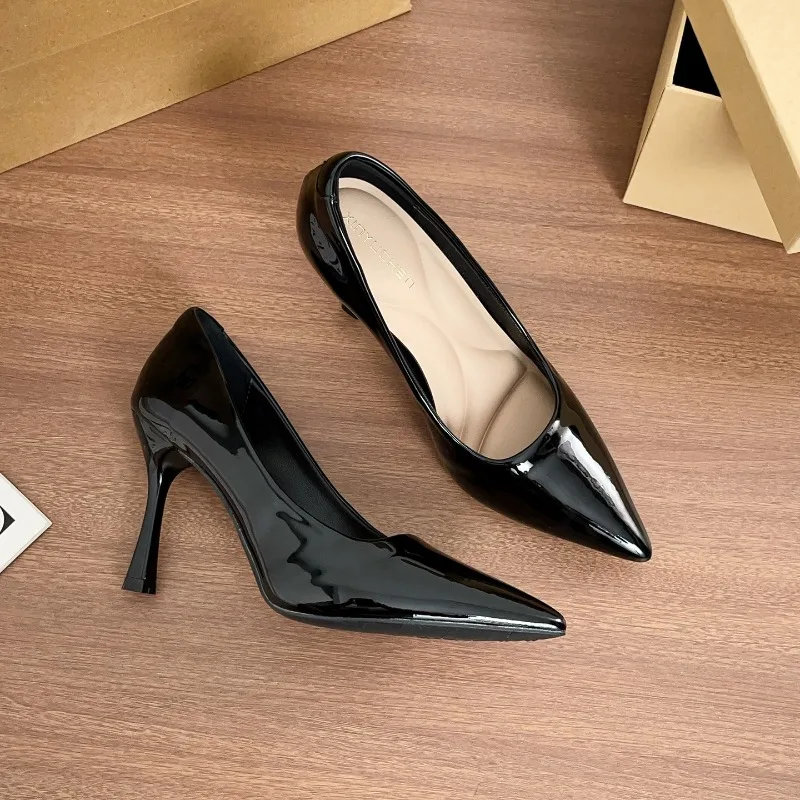5/7/9CM Women's Patent Leather Stiletto Heels 2026 New Pointed Toe Slip on Pumps Elegant Formal Office Shoes for Business Party
5/7/9CM Women's Patent Leather Stiletto Heels 2026 New Pointed Toe Slip on Pumps Elegant Formal Office Shoes for Business Party