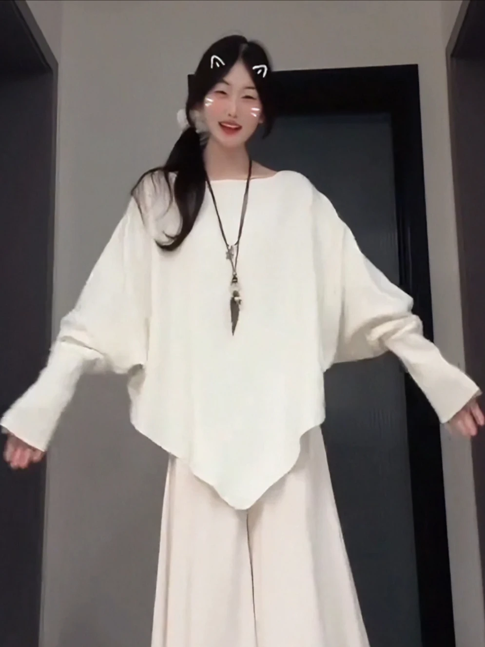 Свободный повседневный корейский вязаный свитер с длинными рукавами для женщин, весна-осень, новый, асимметричный, в стиле оверсайз, модный топ
Свободный повседневный корейский вязаный свитер с длинными рукавами для женщин, весна-осень, новый, асимметричный, в стиле оверсайз, модный топ