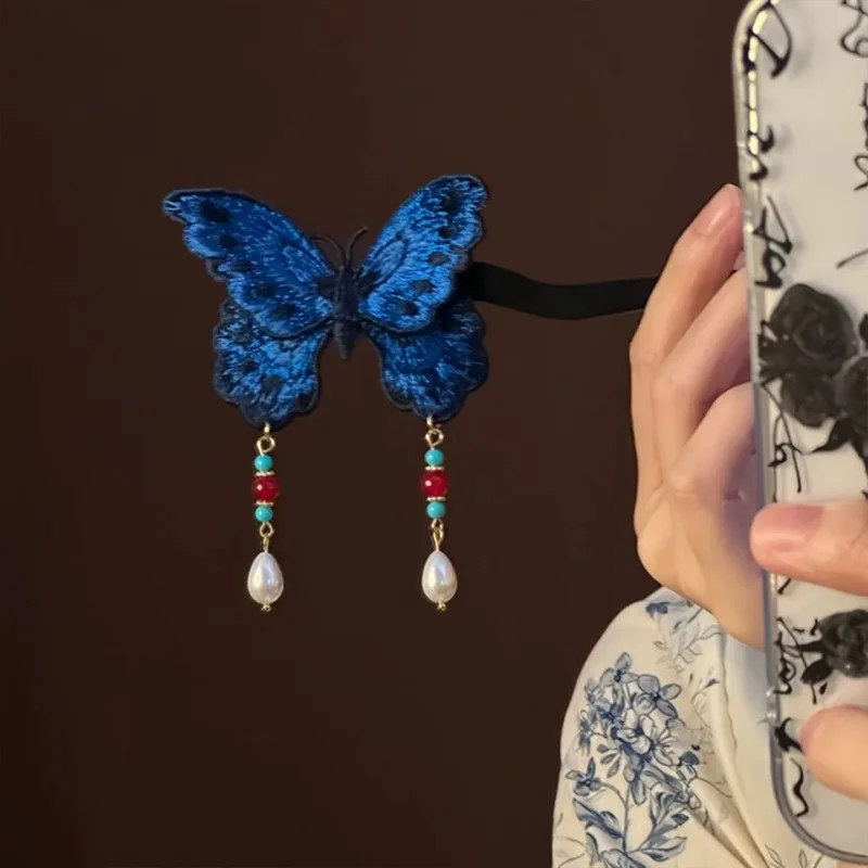 New Chinese ancient style elegant Blue butterfly tassel hairpin, tassel hair stick, fashionable headwear for girls, hair clip, durable hair accessory, high-quality gift, 1PC
New Chinese ancient style elegant Blue butterfly tassel hairpin, tassel hair stick, fashionable headwear for girls, hair clip, durable hair accessory, high-quality gift, 1PC
