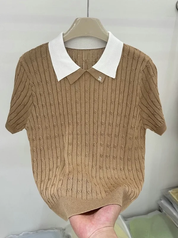 College Style Dual Layer Color Block D Letter Knitted Top Summer 2026 Women's Shirt Turn down Collar Striped Shoulder
College Style Dual Layer Color Block D Letter Knitted Top Summer 2026 Women's Shirt Turn down Collar Striped Shoulder