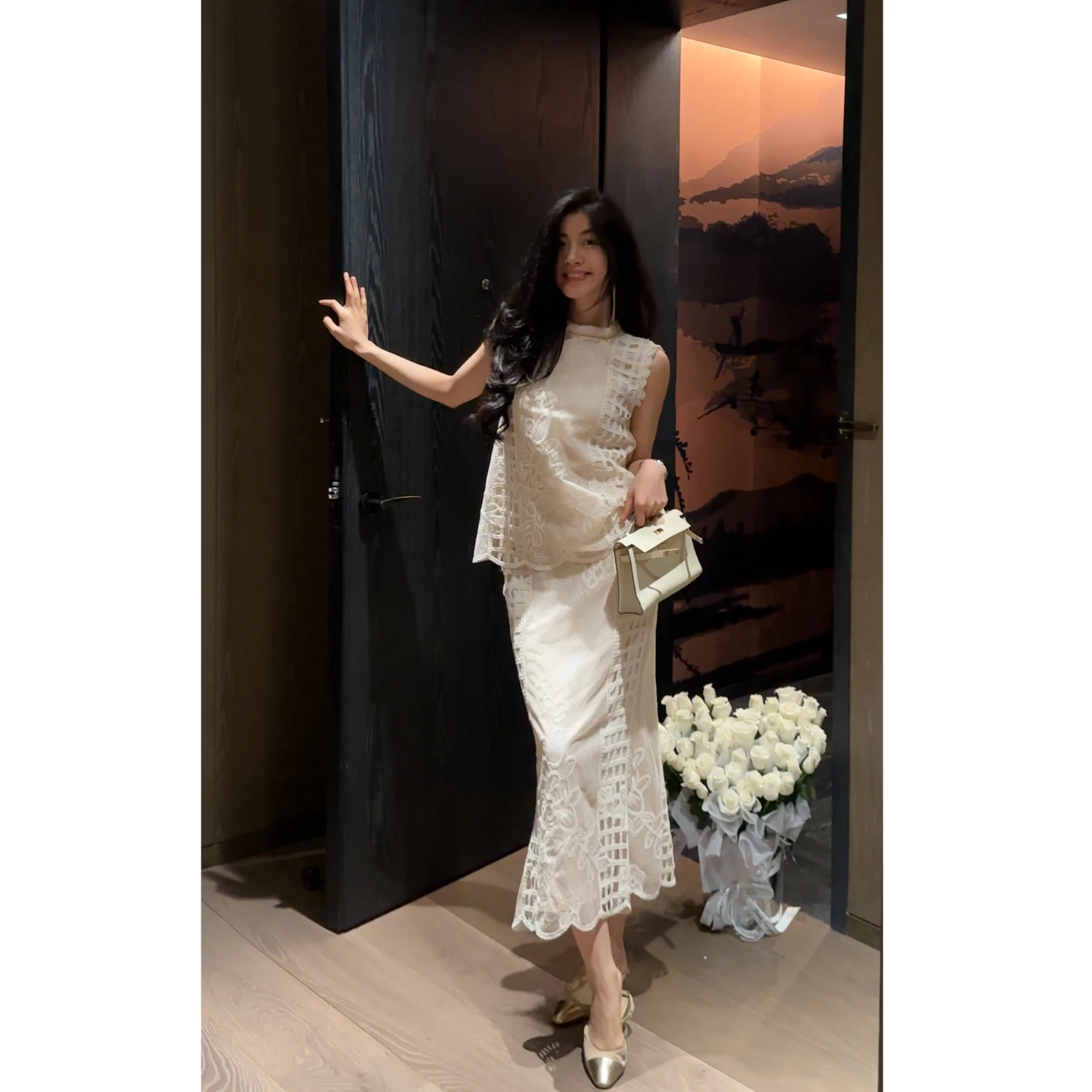 NCOU Summer 2025 New Ele Design Heavy Embroidery Lace Hollow out Patchwork Set Women's Hanfu Clothing High Quali Faio...
NCOU Summer 2025 New Ele Design Heavy Embroidery Lace Hollow out Patchwork Set Women's Hanfu Clothing High Quali Faio...