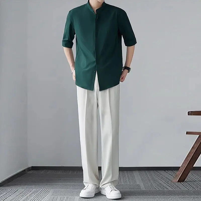 Men's Summer Chinese Style Standing Collar Shirt Ice Silk Loose 7 Sleeve Long Top Vertical Flow Business Casual Blouse
Men's Summer Chinese Style Standing Collar Shirt Ice Silk Loose 7 Sleeve Long Top Vertical Flow Business Casual Blouse