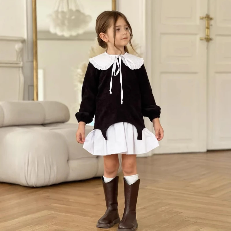 Fashionable 2025ins Children's Spring Velvet Matching Set with Irregular Trim Top and British Style Skirt for Girls
Fashionable 2025ins Children's Spring Velvet Matching Set with Irregular Trim Top and British Style Skirt for Girls