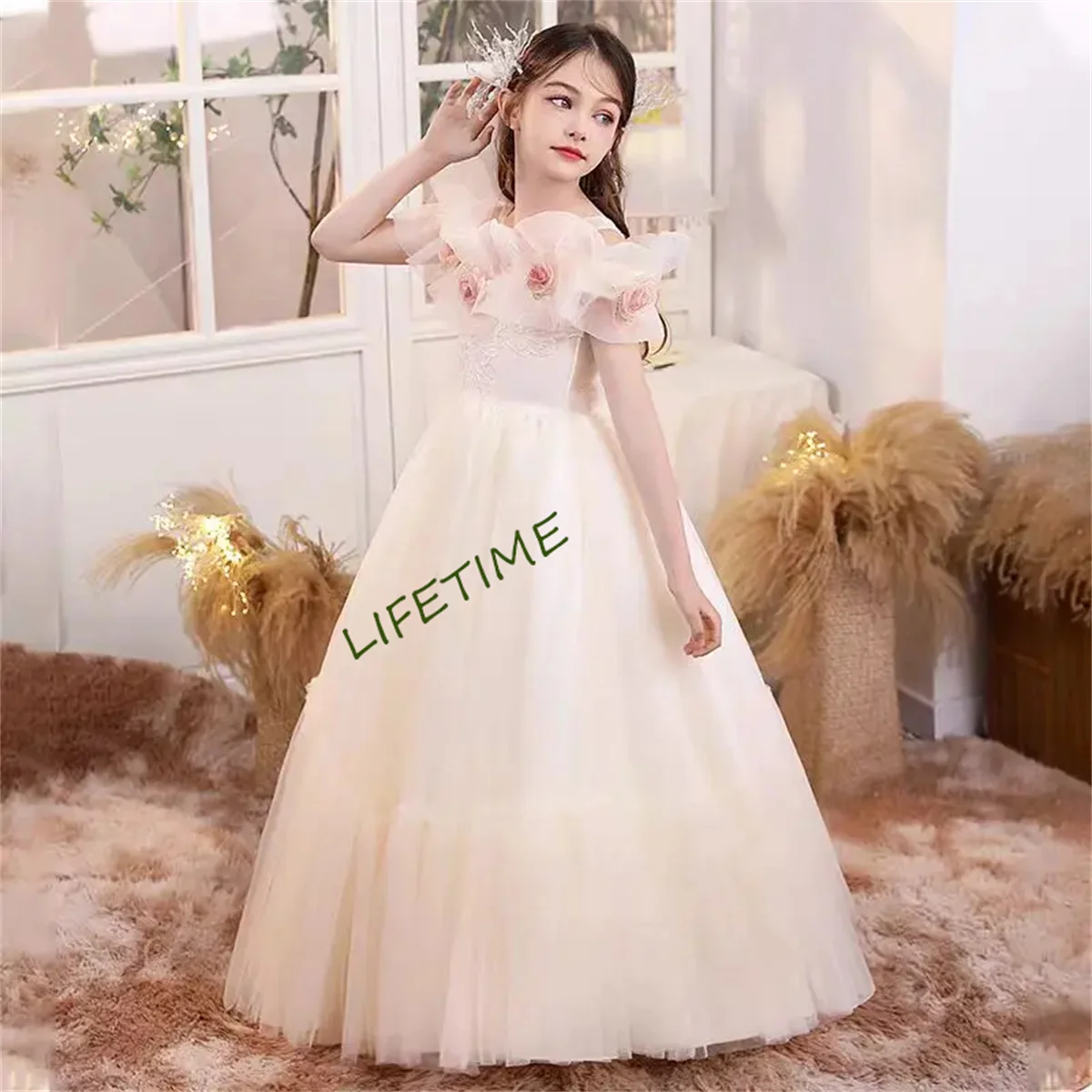 CustomizedElegant Champagne Girl Dress with Flowers Princess Kids Wedding Birthday Party Ball Gown Holy Communion 2025
CustomizedElegant Champagne Girl Dress with Flowers Princess Kids Wedding Birthday Party Ball Gown Holy Communion 2025
