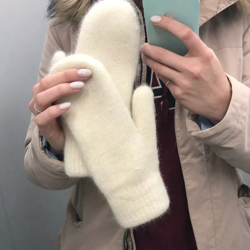 1pair Women Winter Keep Warm Gloves Elasticity Soft Full Fingers Mittens Imitation Rabbit Fur Knitted Girls Fashion Gloves T07
1pair Women Winter Keep Warm Gloves Elasticity Soft Full Fingers Mittens Imitation Rabbit Fur Knitted Girls Fashion Gloves T07