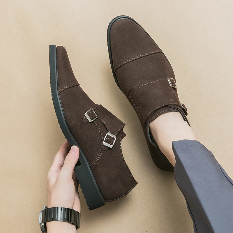 Designer Brand Men's Banquet Formal Shoes Pointed Brown Men's Business Work Shoes Versatile High-end Loafers Comfortable Sole
Designer Brand Men's Banquet Formal Shoes Pointed Brown Men's Business Work Shoes Versatile High-end Loafers Comfortable Sole