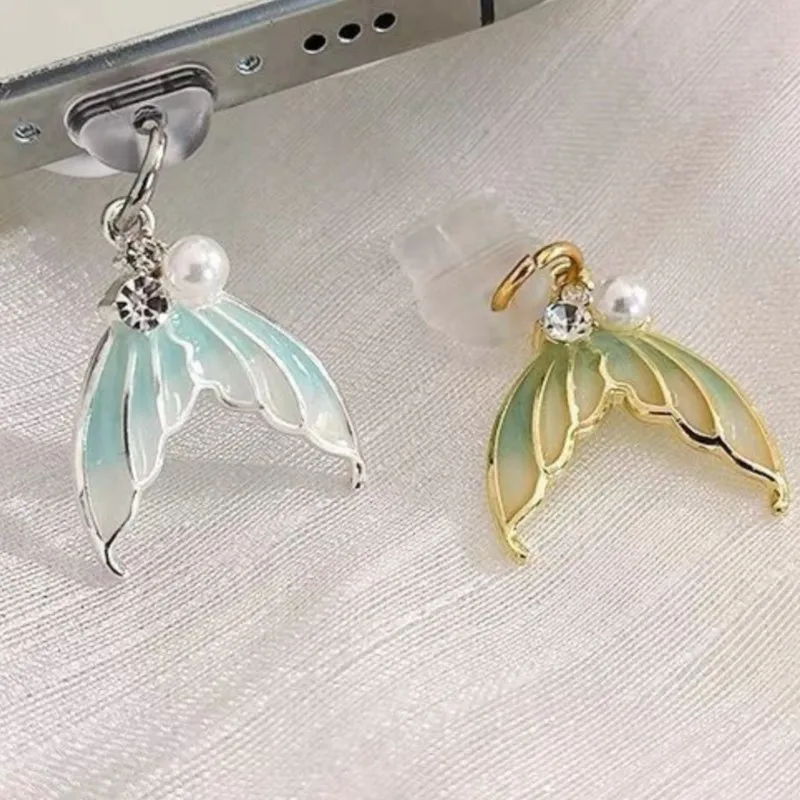 Fish Tail Dust Plug Charm Fashion Ladies Charge Port Plug For iPhone Type C Dust Protection Cap Phone Pendant For AirPods
Fish Tail Dust Plug Charm Fashion Ladies Charge Port Plug For iPhone Type C Dust Protection Cap Phone Pendant For AirPods