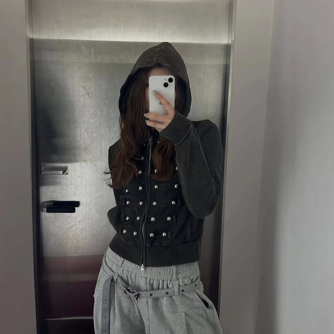2026 New Women's Short Street Rivet Zipper Hoodie Slimming Long Sleeve Hoodie Y2K
2026 New Women's Short Street Rivet Zipper Hoodie Slimming Long Sleeve Hoodie Y2K